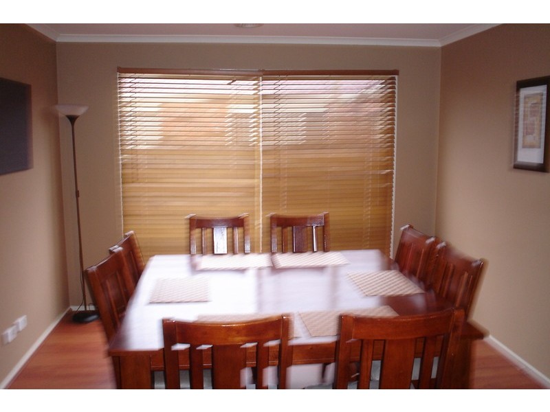 22 Thomson Way, Taylors Hill VIC 3037
