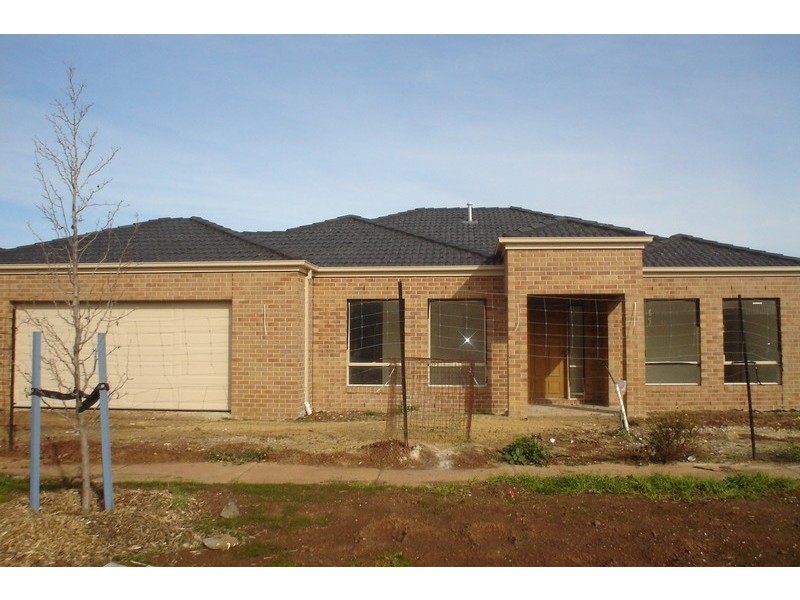 48 George Street, Taylors Hill VIC 3037