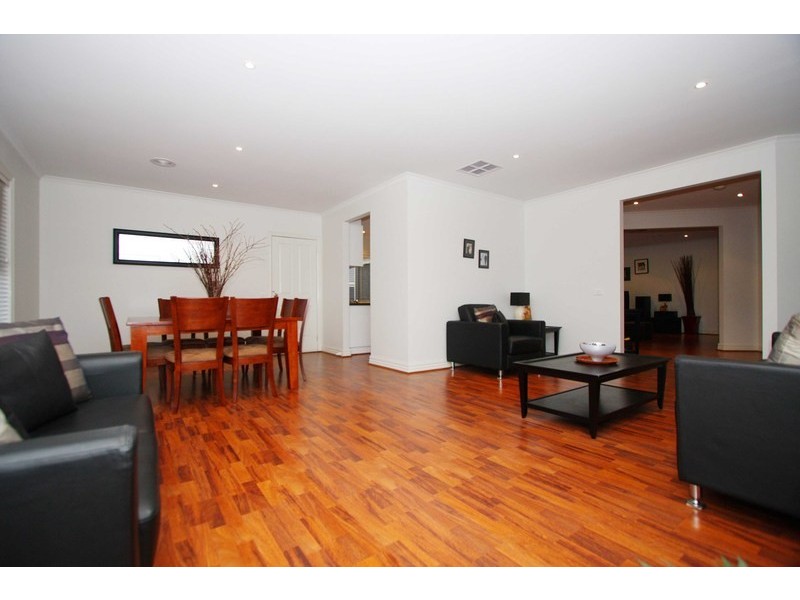 22 Colston Drive, Hillside VIC 3037