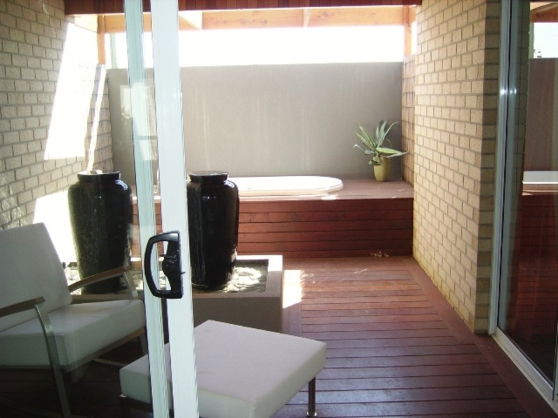 1466 Kiribilli Boulevard, Taylors Hill VIC 3037