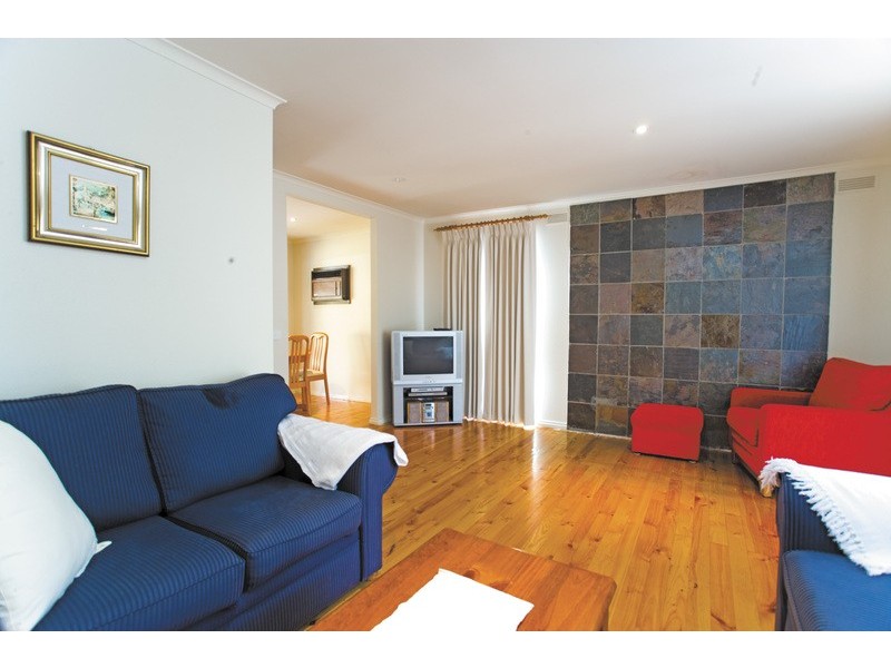 2 Antwerp Drive, Keilor Downs VIC 3038