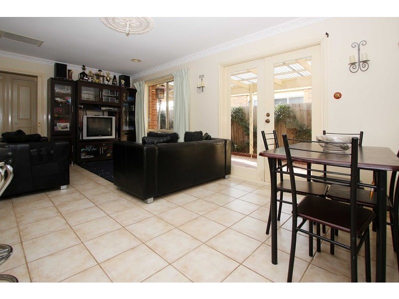 2 Vine Court, Hillside VIC 3037