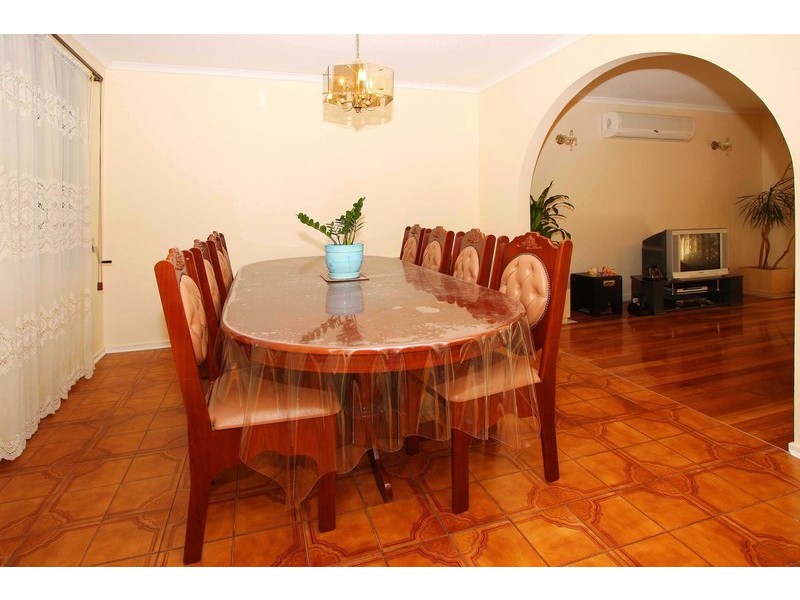 8 Itala Court, Keilor Downs VIC 3038