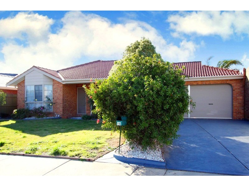 16 Bellbird Avenue, Taylors Lakes VIC 3038