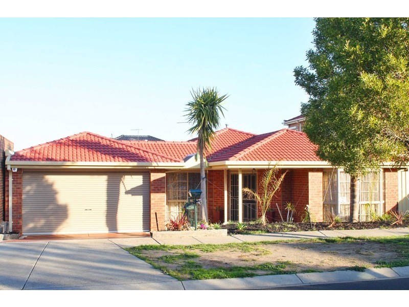 34 Tormorvey Avenue, Hillside VIC 3037