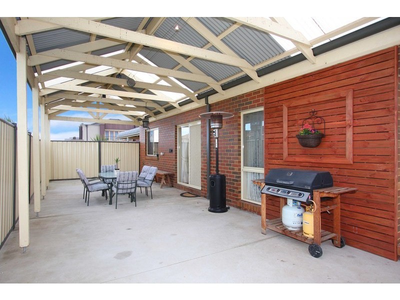 26 Rowlandson Place, Taylors Lakes VIC 3038