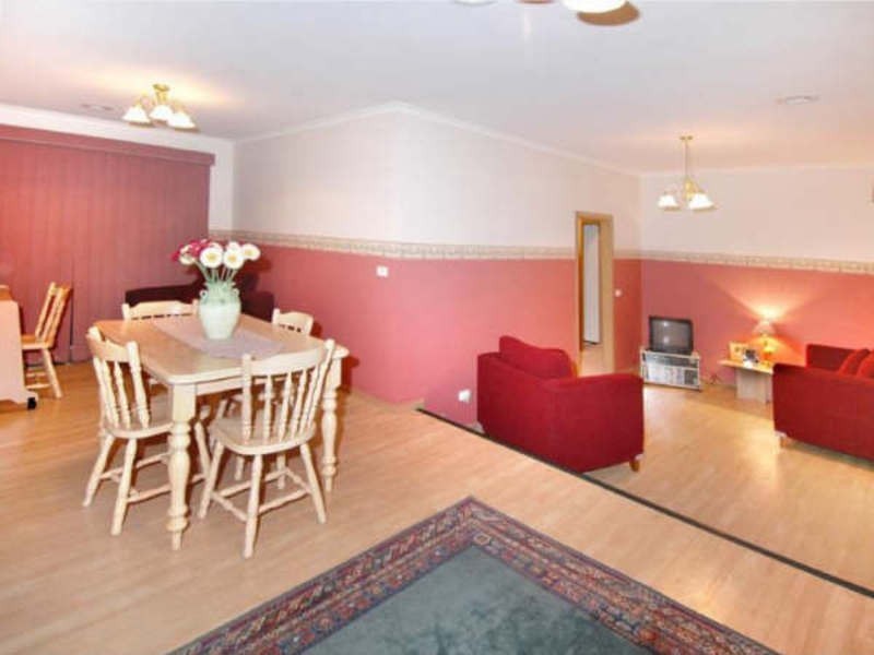 70 Lady Nelson Way, Taylors Lakes VIC 3038