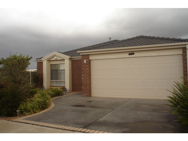 1 Lachlan Lane, Taylors Hill VIC 3037