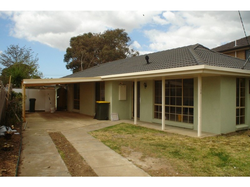 126 Opie Road, St Albans VIC 3021