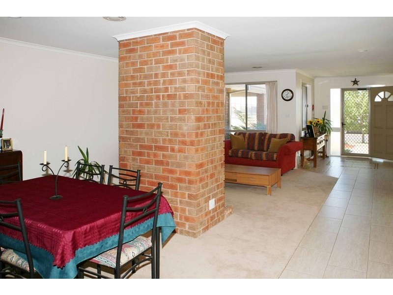 55 Panorama Drive, Hillside VIC 3037