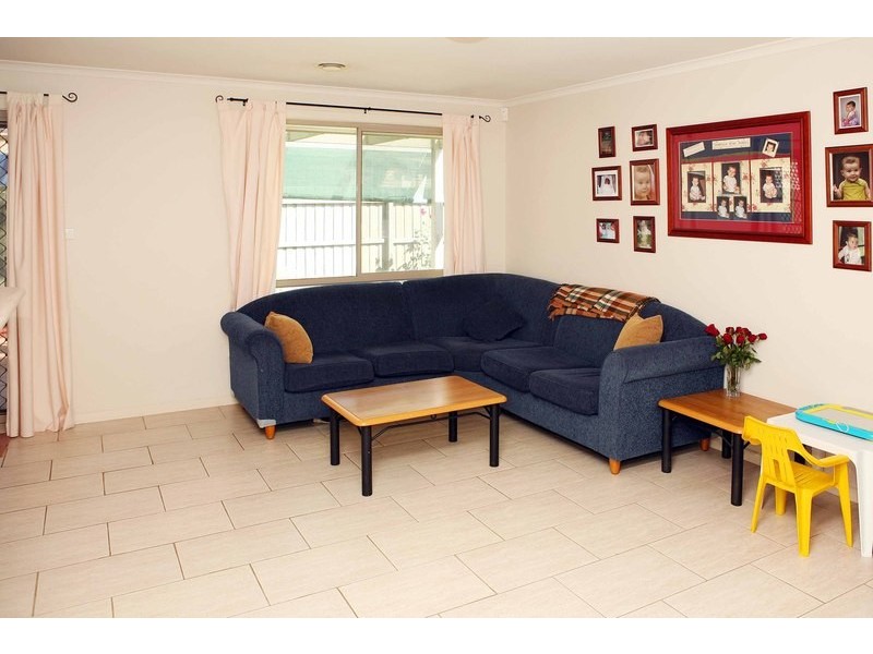 55 Panorama Drive, Hillside VIC 3037