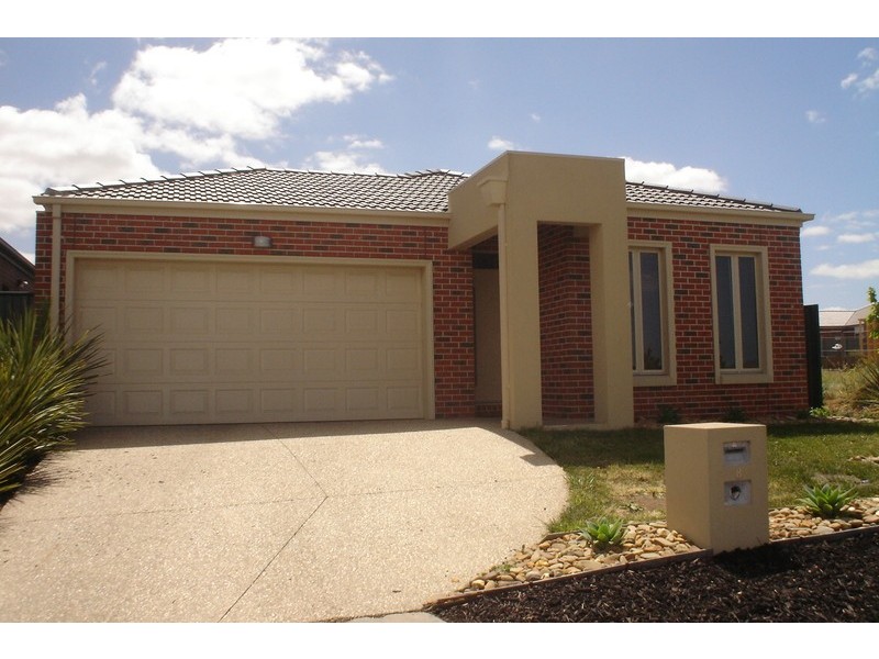 8 Penrose Mews, Hillside VIC 3037