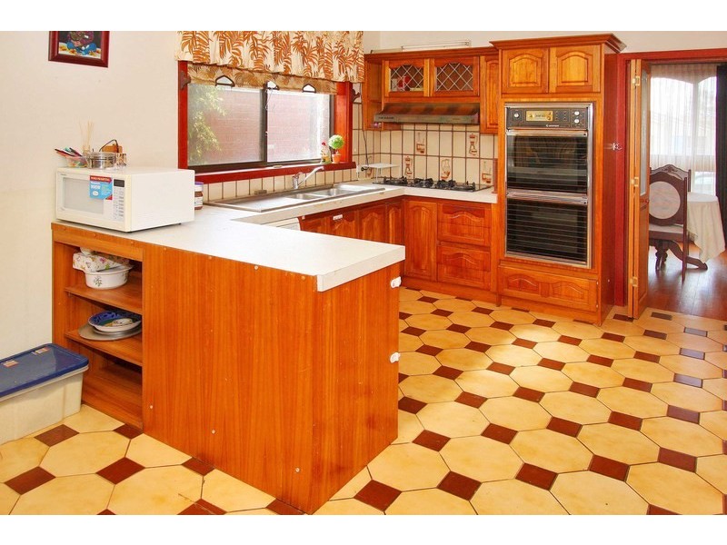 43 Pindari Avenue, Taylors Lakes VIC 3038
