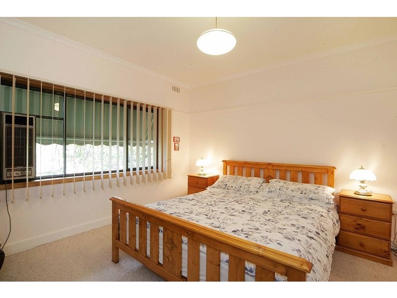 70 Oberon Avenue, St Albans VIC 3021