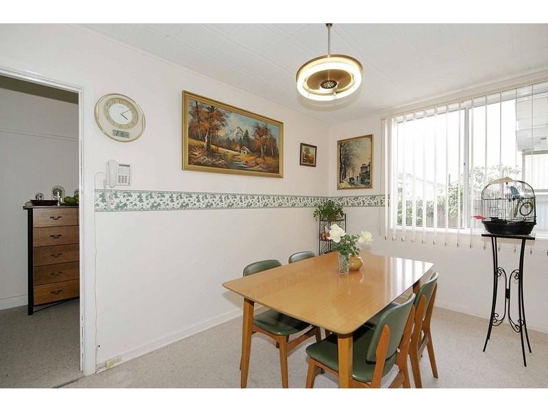 70 Oberon Avenue, St Albans VIC 3021