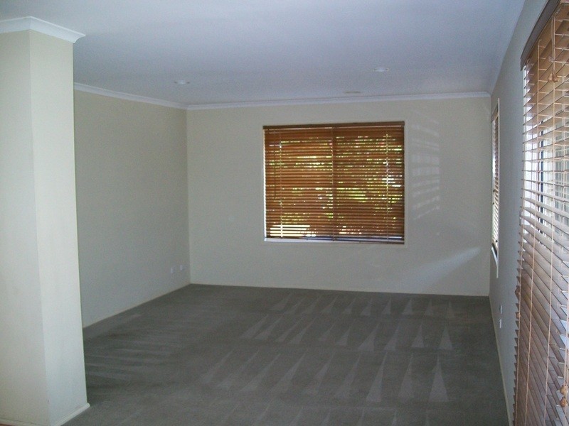 5 Wareham Court, Hillside VIC 3037