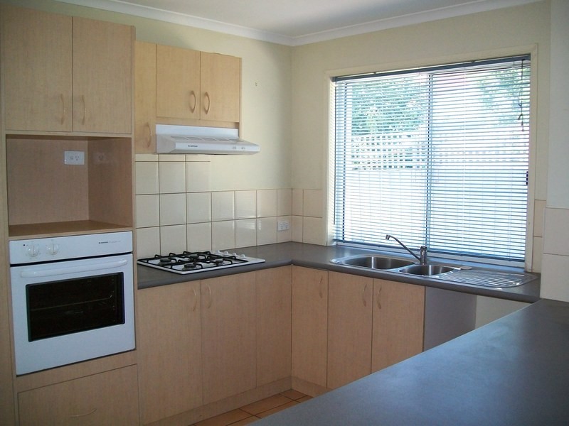 5 Wareham Court, Hillside VIC 3037