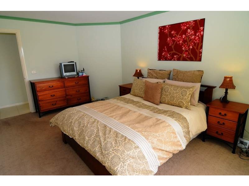 150 Sydenham Road, Delahey VIC 3037