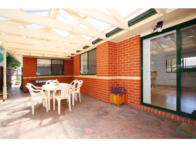 26 Fescue Place, Delahey VIC 3037