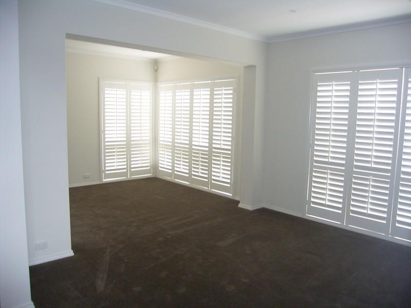 42 Jade Way, Hillside VIC 3037