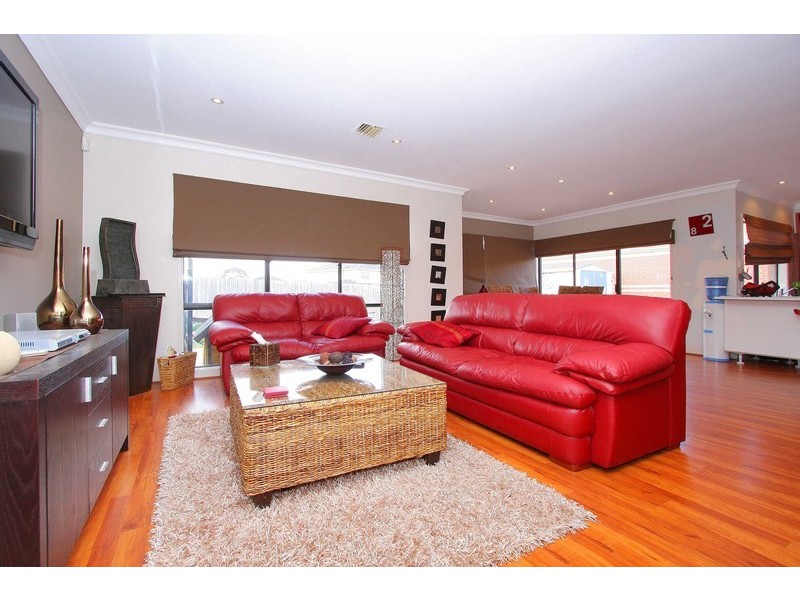 22 Sovereign Way, Hillside VIC 3037