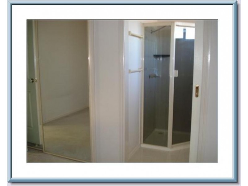 4/145 Copernicus Way, Keilor Downs VIC 3038