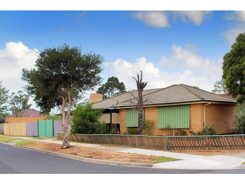 52 Perrett Avenue, St Albans VIC 3021