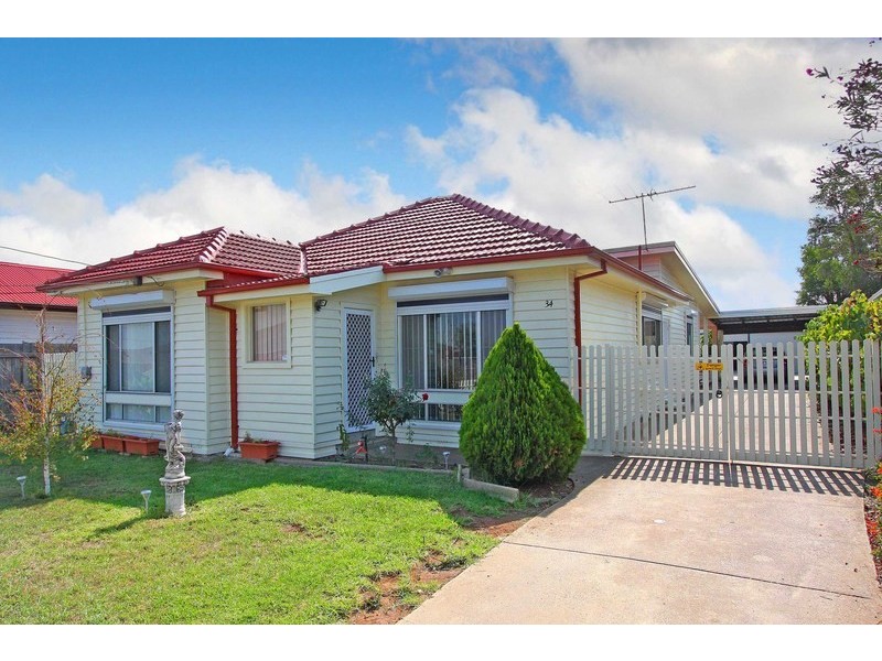 34 Andrea Street, St Albans VIC 3021