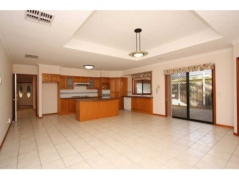 63 Australia Drive, Taylors Lakes VIC 3038