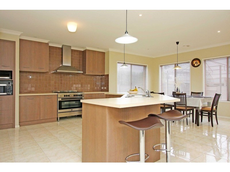 3 The Willows, Hillside VIC 3037