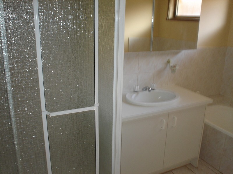 11 Dundee Way, Sydenham VIC 3037