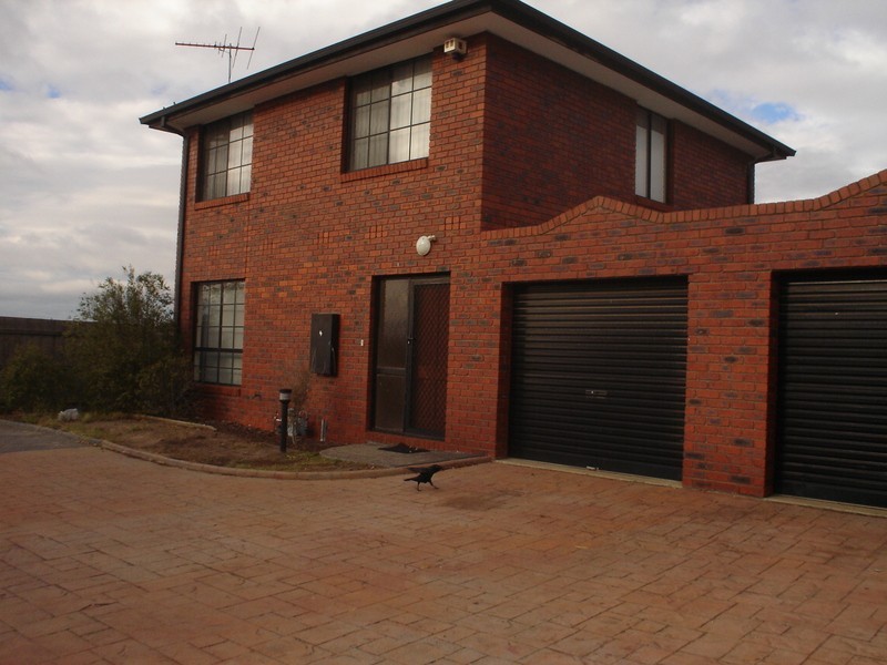 4/145 Copernicus Way, Keilor Downs VIC 3038