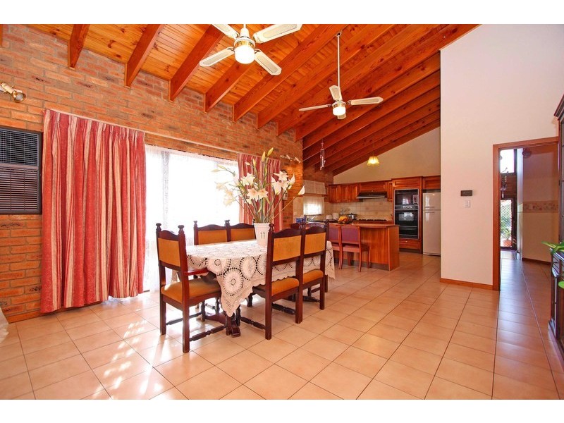 3 Buna Way, Keilor Downs VIC 3038