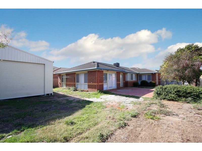 537 Kings Road, Taylors Lakes VIC 3038