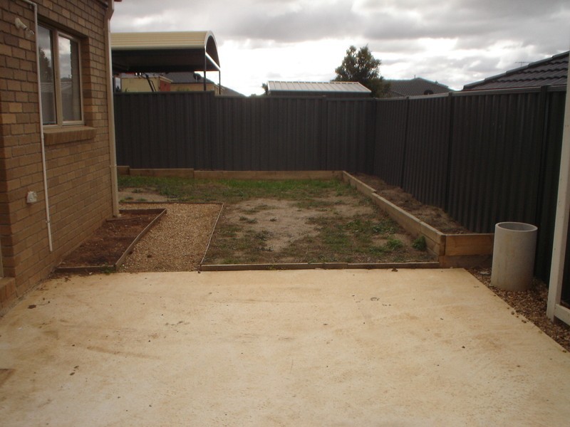 20 French Crescent, Caroline Springs VIC 3023