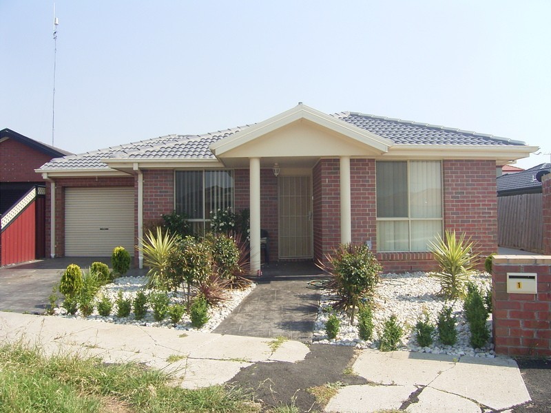 1/16 Lily Drive, Sydenham VIC 3037