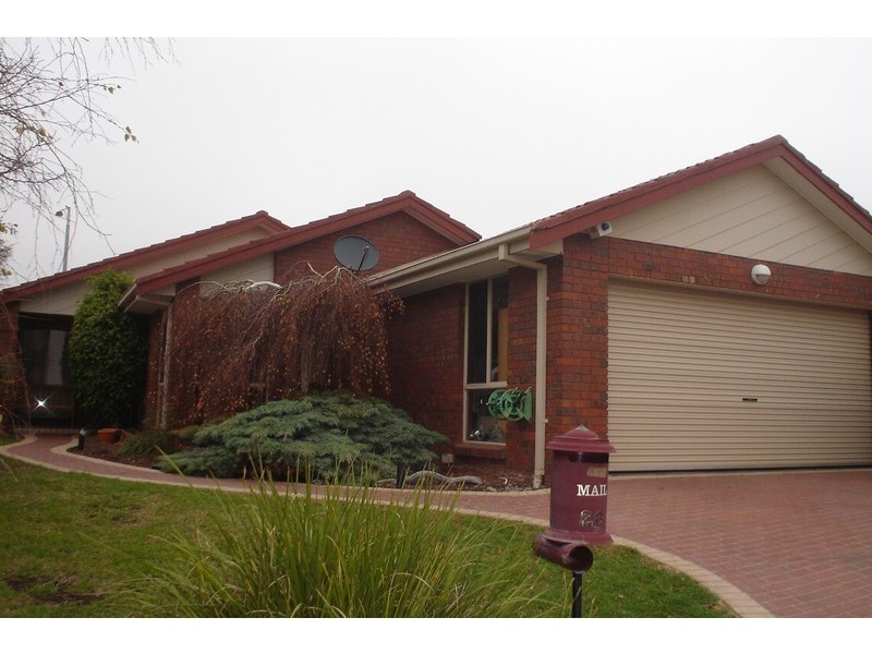 26 Andrea Court, Taylors Lakes VIC 3038