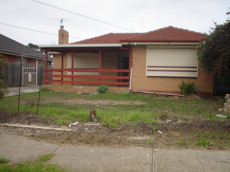9 Rogerson Street, Avondale Heights VIC 3034