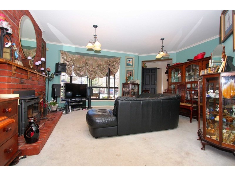 5 Lemco Walk, Delahey VIC 3037