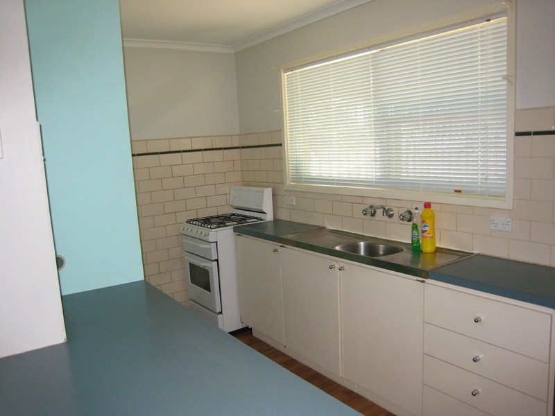 9 Yarram Court, Kings Park VIC 3021