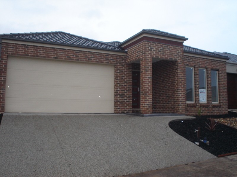 Lot 112 Barrington Circuit, Caroline Springs VIC 3023