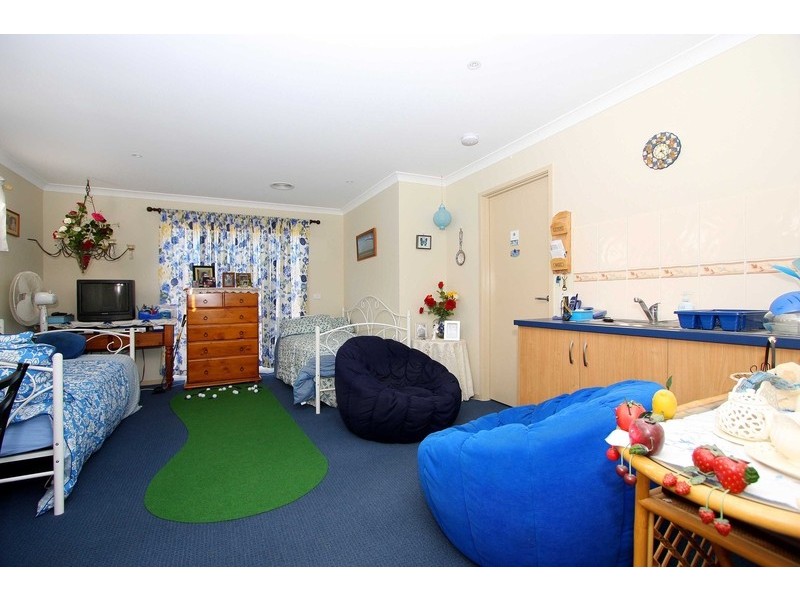 12 Kingston Drive, Taylors Hill VIC 3037