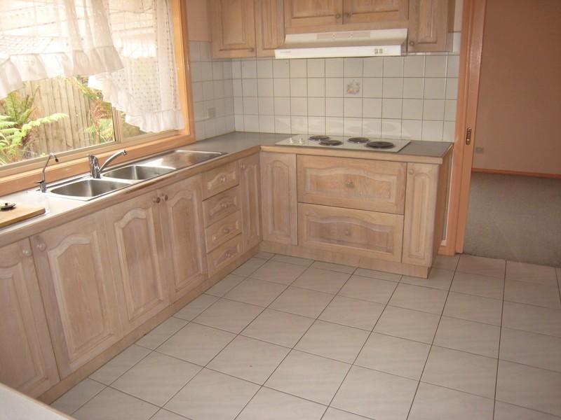 26 Andrea Court, Taylors Lakes VIC 3038