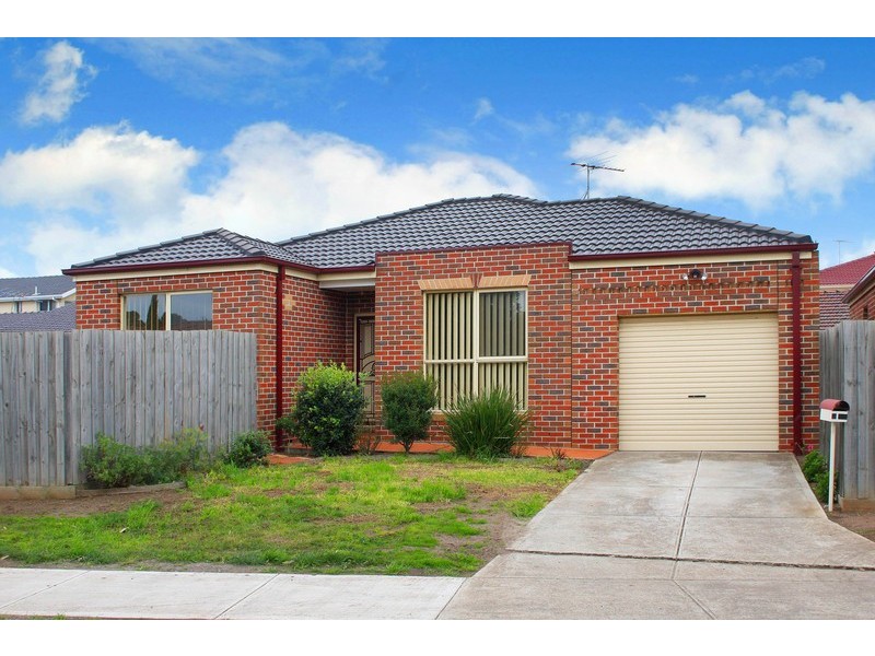 2/18 El Golea Mews, Keilor Downs VIC 3038