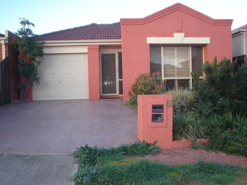 12 Saltbush Court, Sunshine West VIC 3020