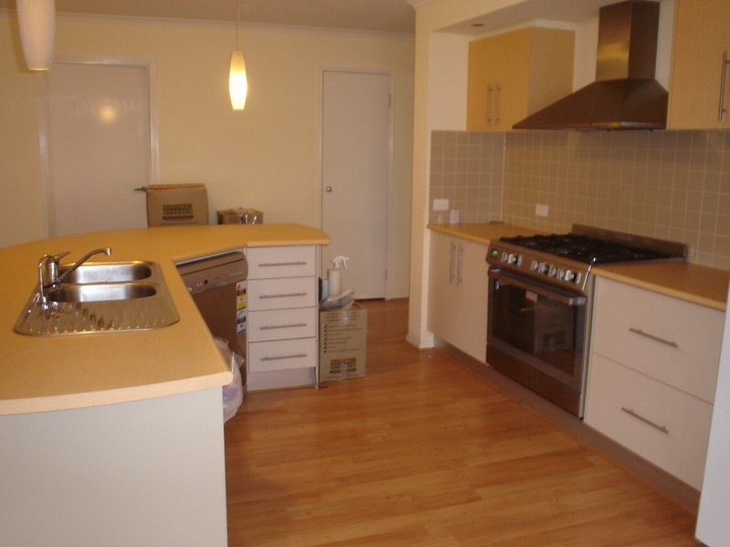 27 Alvaston Street, Deer Park VIC 3023