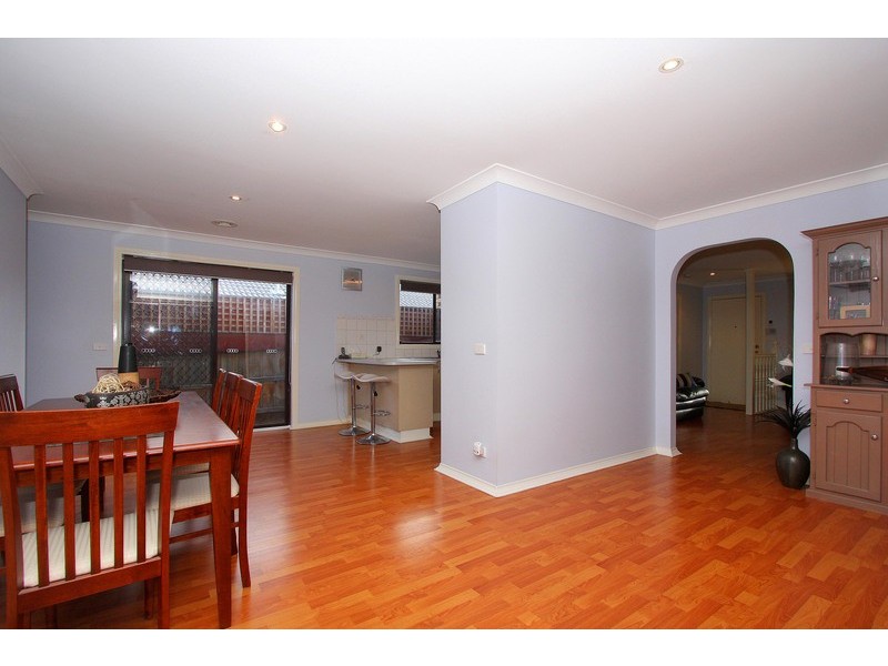 4 Wallace Street, Delahey VIC 3037
