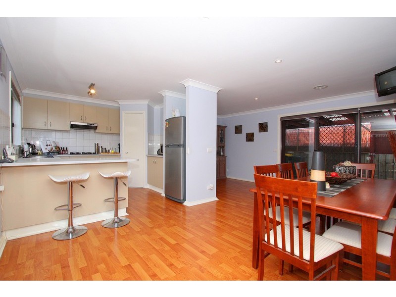 4 Wallace Street, Delahey VIC 3037
