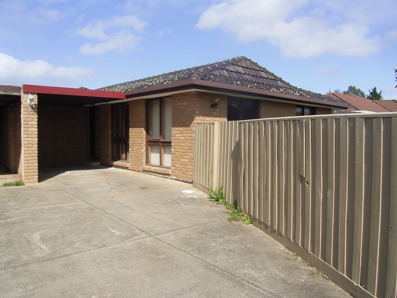 1/29 Lady Nelson Way, Taylors Lakes VIC 3038