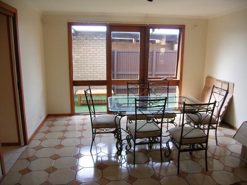 1/29 Lady Nelson Way, Taylors Lakes VIC 3038